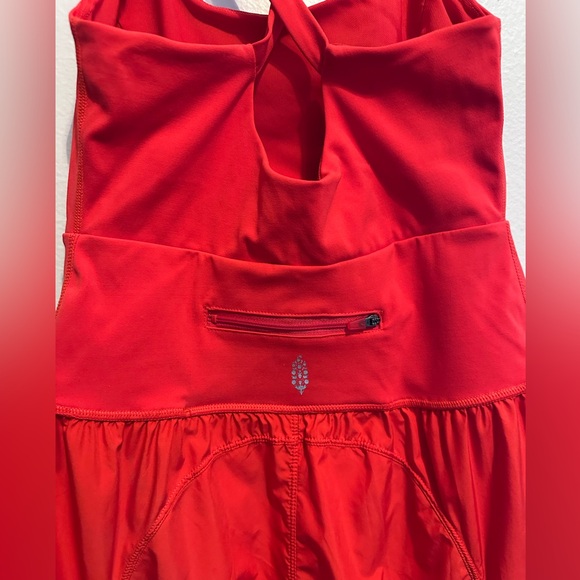 FREE PEOPLE MOVEMENT Righteous Onesie in Red Convertible Sz Small GUC - Picture 6 of 7